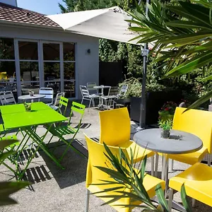 premiere-classe-lyon-sud-pierre-benite-irigny.hotels-rhonealpes.com/