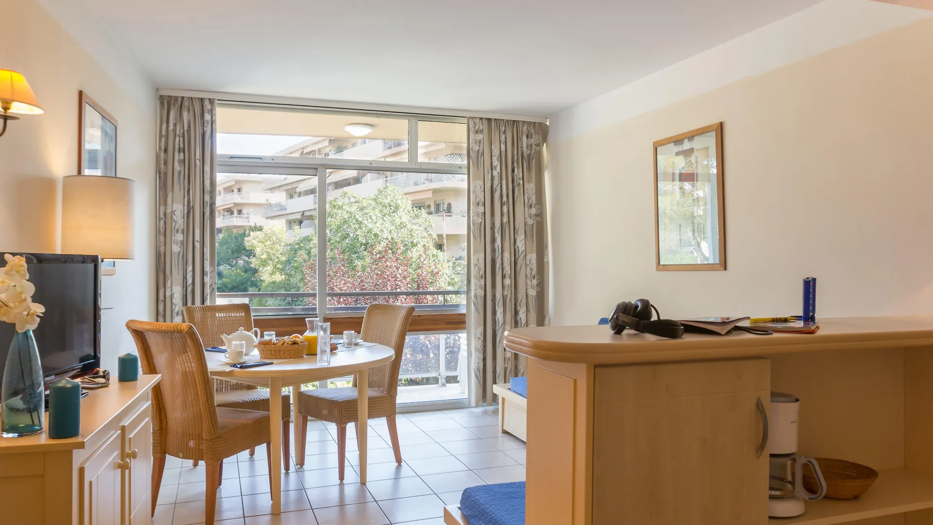 Residence Pierre & Vacances Heliotel Marine Сен-Лоран-дю-Вар Франция