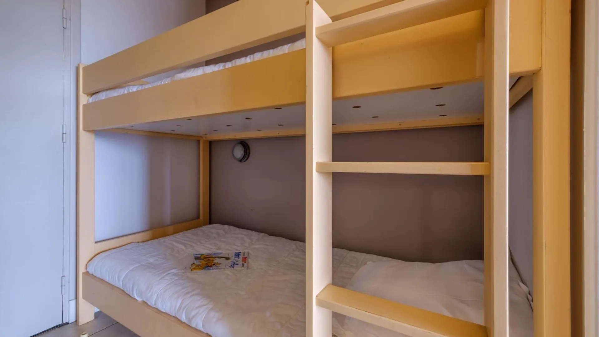 Residence Pierre & Vacances Heliotel Marine Сен-Лоран-дю-Вар Франция