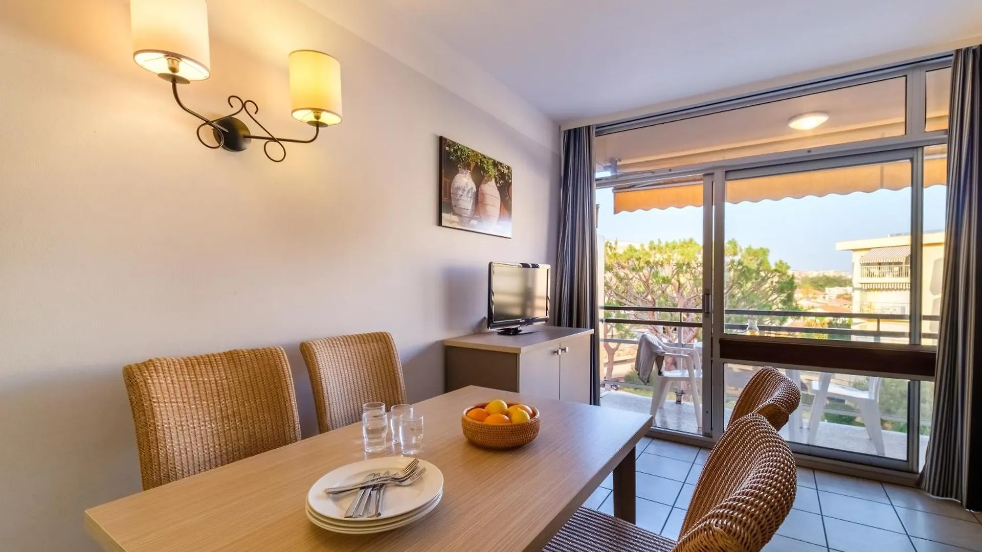 Residence Pierre & Vacances Heliotel Marine Сен-Лоран-дю-Вар
